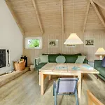 4 Bedroom Lovely In *