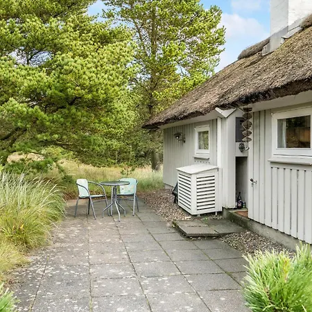別荘 4 Bedroom Amazing Home In Fjerritslev *